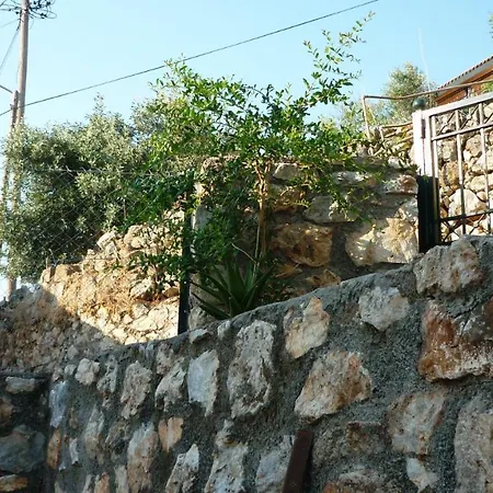Country house Big Blue Traditional Stone Built 